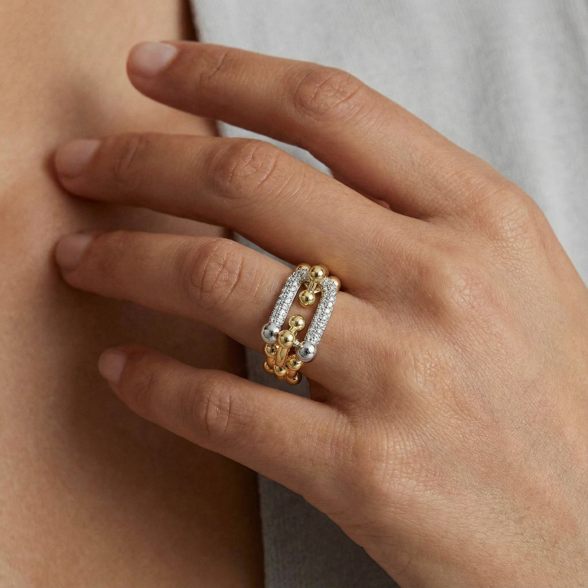 Chain Link Power Ring by ViVi Sotto